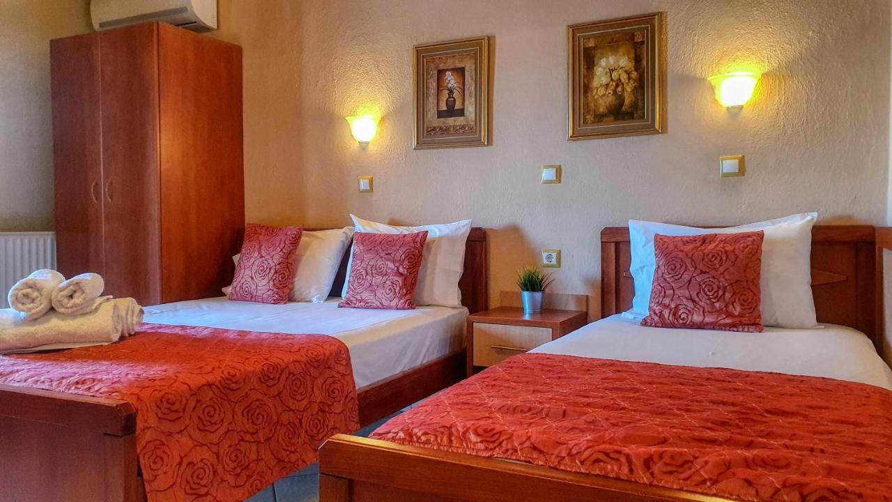 Hotel Rodon Garden Centre Sarti Esterno foto